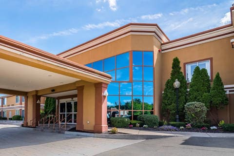 Quality Inn hotel in Latham NY | Quality Inn, Latham NY Hotels