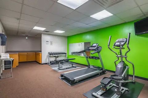 Fitness center | Quality Inn, Schenectady NY Hotels