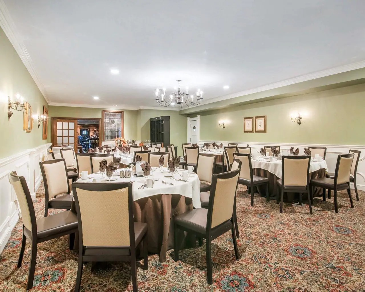 Large space for receptions, parties, anniversaries and business meetin...