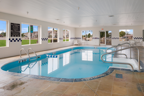 Indoor pool | Sleep Inn, Port-clinton OH Hotels