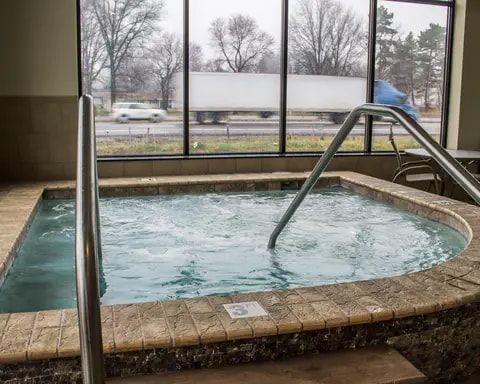 Indoor hot tub | Comfort Inn and Suites | Wadsworth, OH