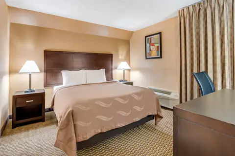 Well-equipped suite | Quality Inn, Cincinnati OH Hotels