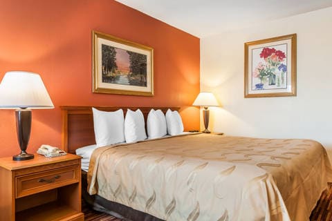 Hotel Cover Photo