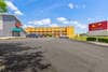 Hotel exterior | Econo Lodge, Akron OH Hotels