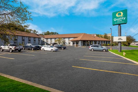 Hotel Cover Photo