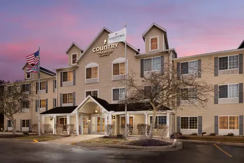 Hotel exterior | Country, Springfield OH Hotels