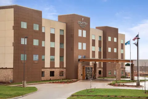 Hotel Exterior | Country, Enid OK Hotels