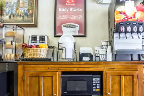 Free continental breakfast