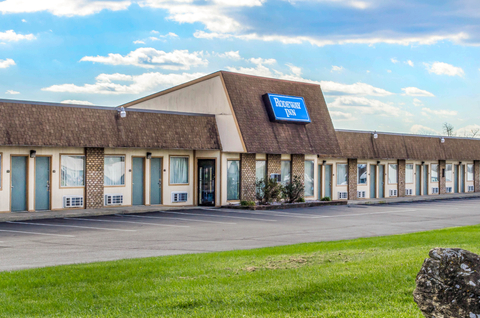Hotel exterior | Rodeway Inn, Shippensburg PA Hotels
