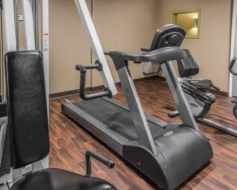 Fitness center with cardio equipment | Comfort Inn Hotel , Belle Vernon PA