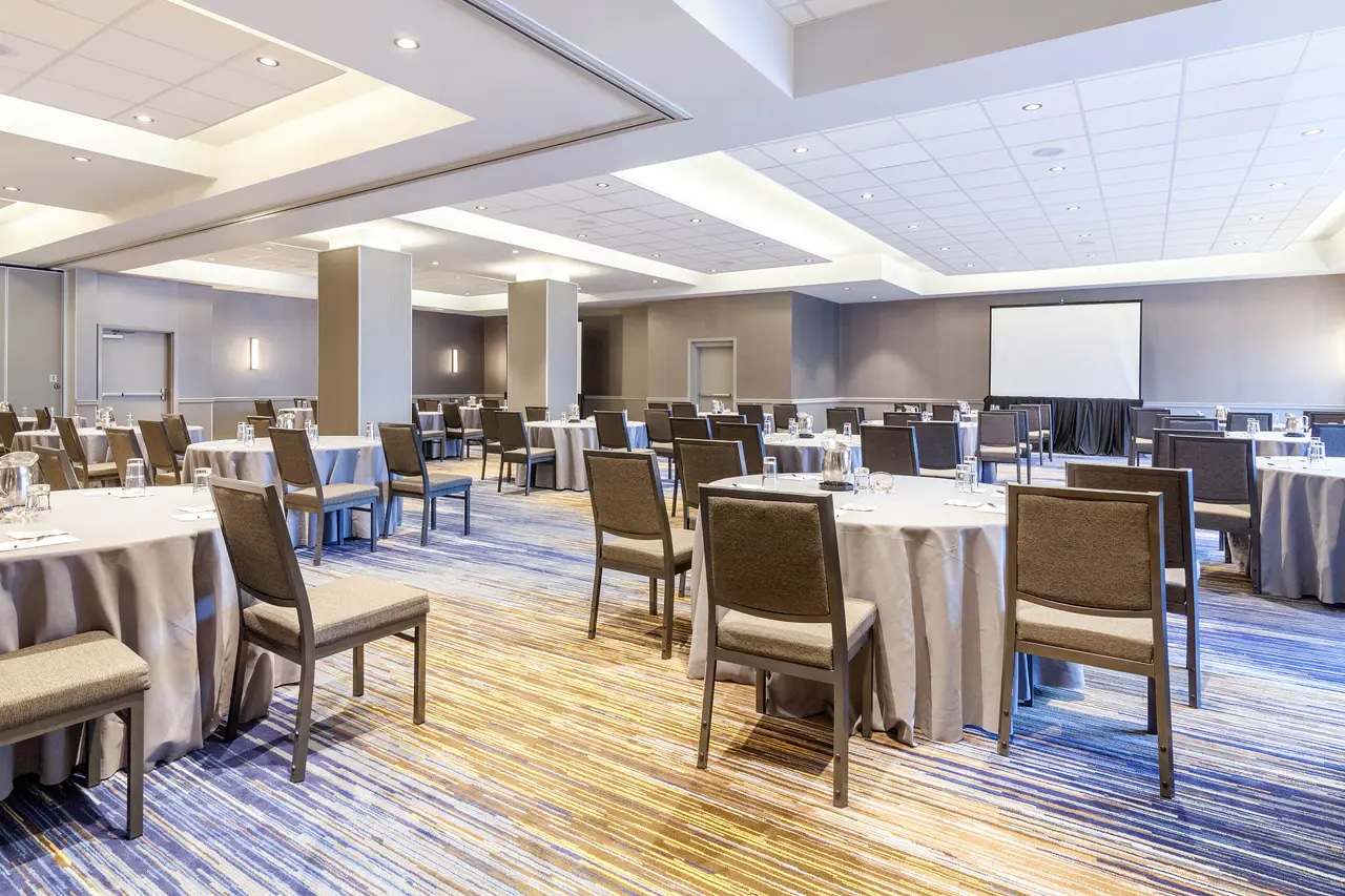 Ballroom | Cambria, Pittsburgh PA Hotels