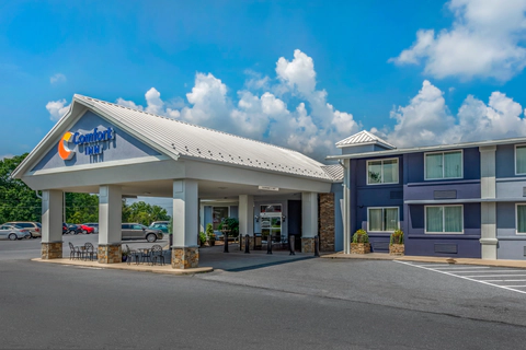 Hotel exterior | Comfort Inn, Denver PA Hotels
