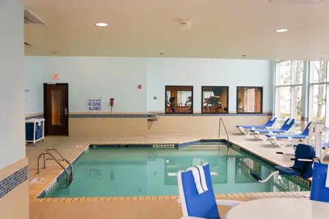 Indoor pool | Comfort Suites, Charleston SC Hotels