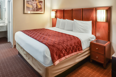 King suite | Rodeway Inn, North-charleston SC Hotels