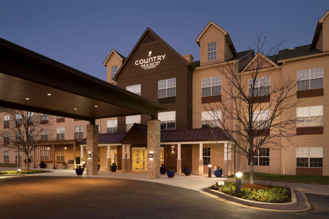 Hotel Exterior | Country, Aiken SC Hotels