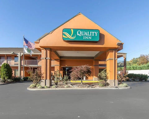 Hotel Cover Photo