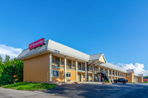 Hotel exterior | Econo Lodge, East-ridge TN Hotels