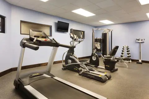 Fitness Center | Country, Cordova TN Hotels