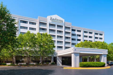 Exterior | Radisson, Nashville TN Hotels