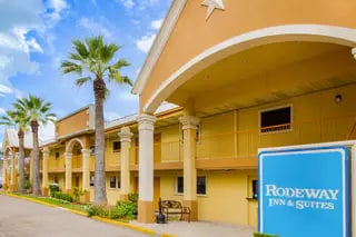 Hotel exterior | Rodeway Inn, Houston TX Hotels