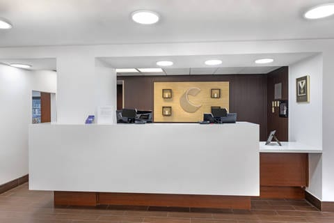 Hotel lobby | Comfort Suites, Grapevine TX Hotels