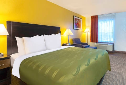 Guest room with king bed(s) | Quality Inn, Arlington TX Hotels