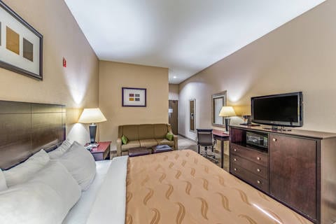 Guest room with king bed(s) | Quality Inn, Plano TX Hotels