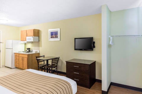 Guest room with added amenities | Suburban, Lewisville TX Hotels