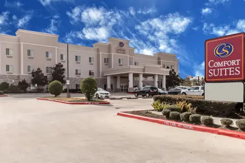 Hotel exterior | Comfort Suites, Houston TX Hotels