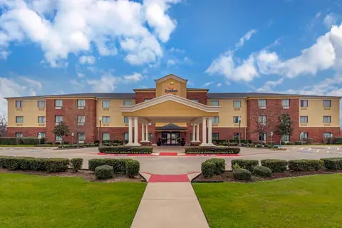 Hotel exterior | Comfort Suites, Ennis TX Hotels