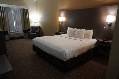 Guest room with king bed(s) | Comfort Inn, Monahans TX Hotels
