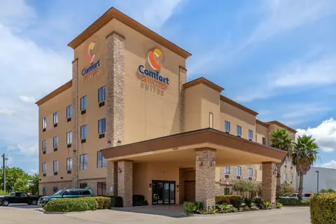 Hotel exterior | Comfort Suites, Buda TX Hotels