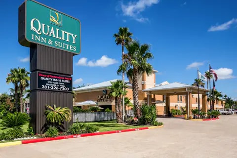 Hotel exterior | Quality Inn, Seabrook TX Hotels
