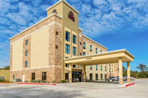 Hotel exterior | Comfort Suites, Channelview TX Hotels