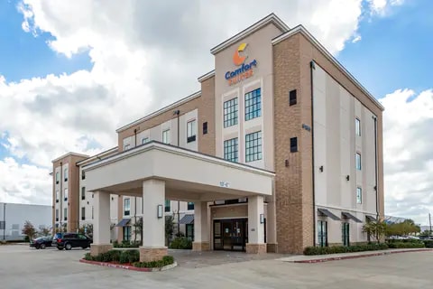 Hotel exterior | Comfort Suites, Houston TX Hotels