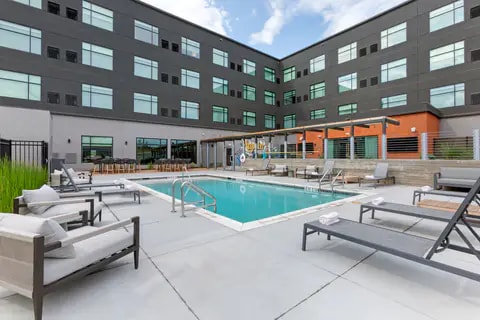 Outdoor pool | Cambria, Austin TX Hotels