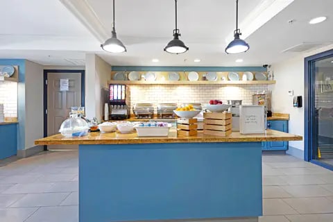 Breakfast area | Country, Texarkana TX Hotels