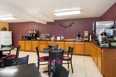 Breakfast area | Rodeway Inn, Blanding UT Hotels