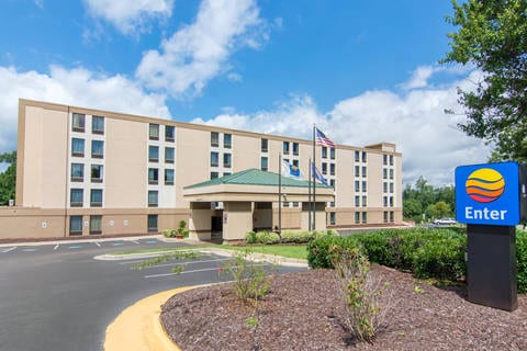 Hotel exterior | Comfort Inn, Chester VA Hotels
