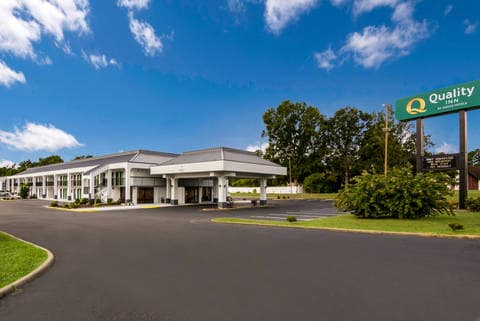 Hotel Cover Photo