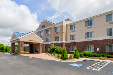 Hotel exterior | Comfort Inn, Hillsville VA Hotels