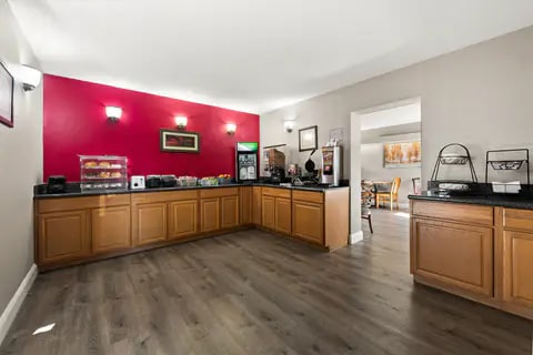 Breakfast counter | Rodeway Inn, Richmond VA Hotels