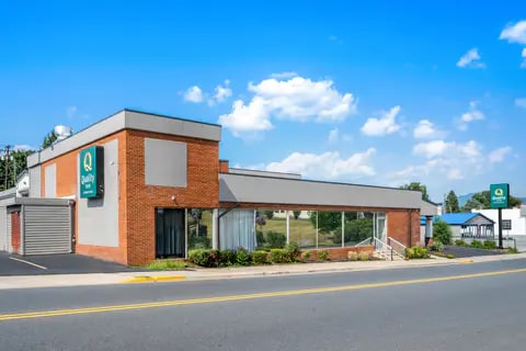 Hotel exterior | Quality Inn, Luray VA Hotels
