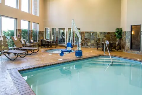 Indoor heated pool with hot tub | Comfort Inn and Suites, Spokane Valley WA Hotels