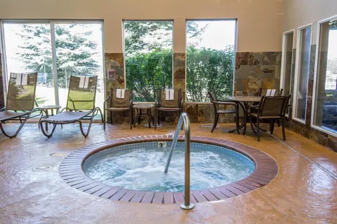 Relax in the hot tub | Comfort Inn and Suites, Spokane Valley WA Hotels