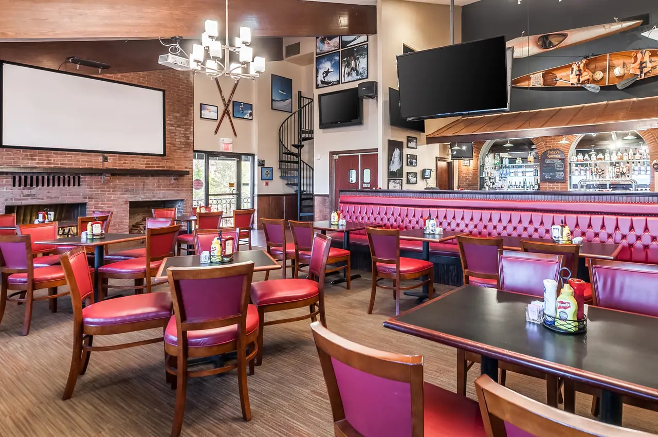 White Horse Tavern | Clarion, Harpers-ferry WV Hotels