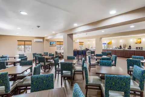 Breakfast area | Quality Inn, Charleston WV Hotels