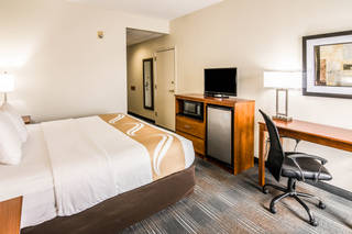 Quality Inn Hotel In Alexander City Al Near Lake Martin