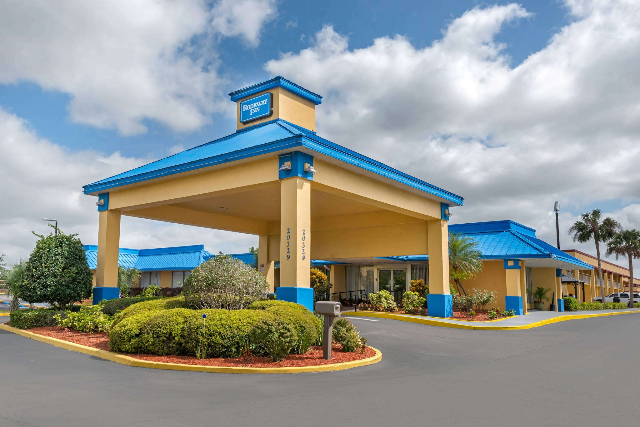 Rodeway Inn Hotel In Clermont Fl Near Lakeridge Winery