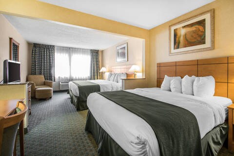 Quality Inn Hotels In Peosta Ia By Choice